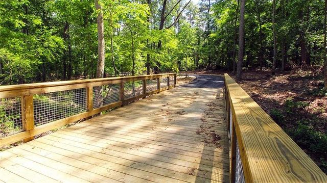 76 Mulberry Bush Drive, Loganville, GA 30052