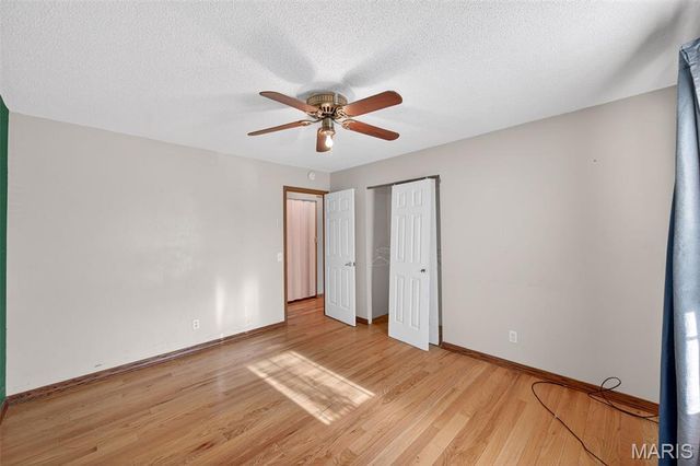 1040 Apricot Drive, St Charles, MO 63301