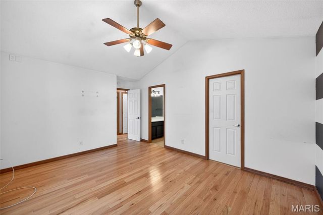 1040 Apricot Drive, St Charles, MO 63301