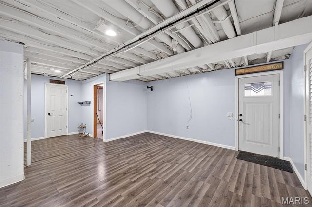 1040 Apricot Drive, St Charles, MO 63301