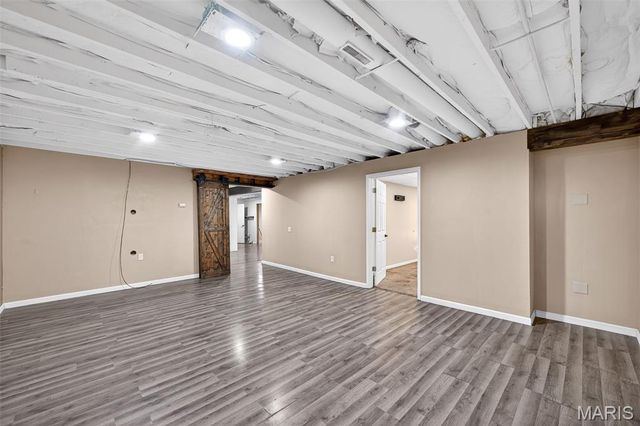 1040 Apricot Drive, St Charles, MO 63301