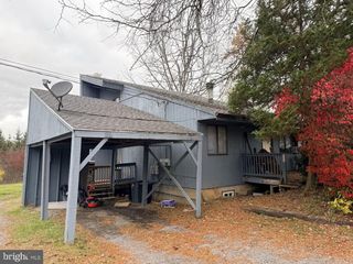 273 W WHITEHALL RD, State College, PA 16801