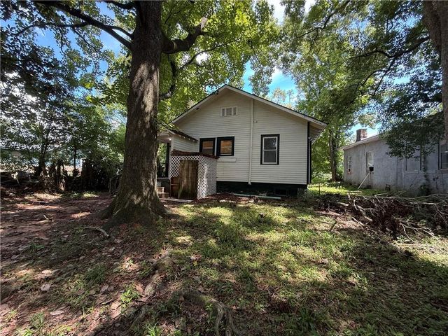 610 Dauphin Island Parkway, Mobile, AL 36606