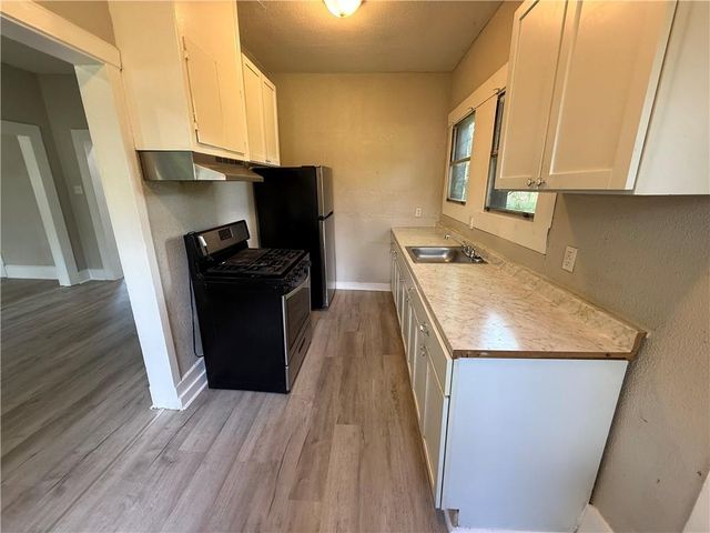 610 Dauphin Island Parkway, Mobile, AL 36606