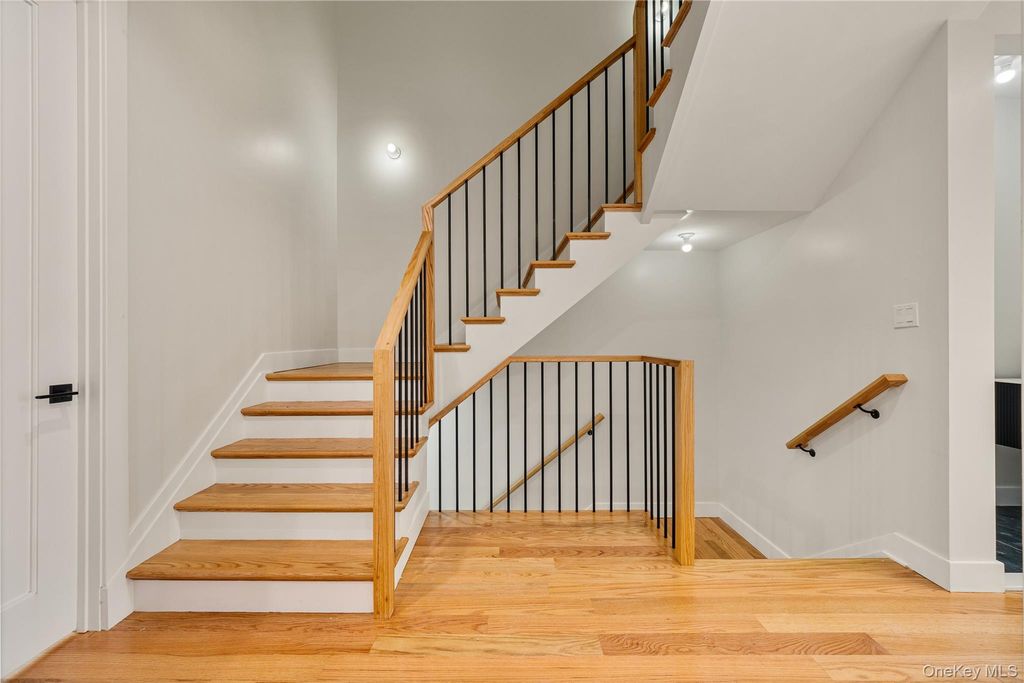 17 Lazer Court 201, Spring Valley, NY 10977 — photo 3