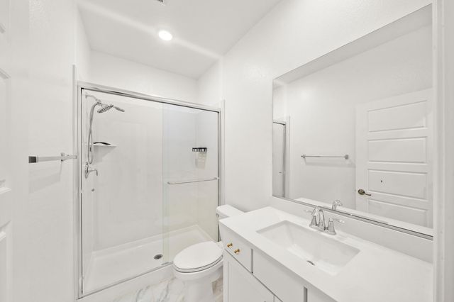 5966 Wave St, Sacramento, CA 95835