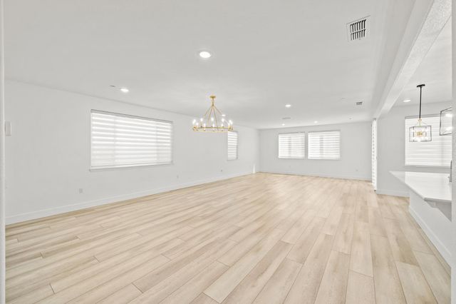 5966 Wave St, Sacramento, CA 95835