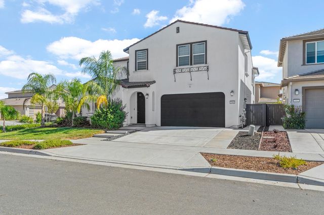 5966 Wave St, Sacramento, CA 95835