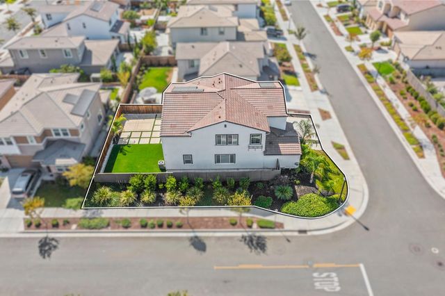 5966 Wave St, Sacramento, CA 95835