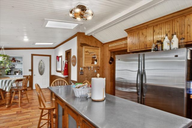 10131 Birch Drive, Riverdale, MI 48877