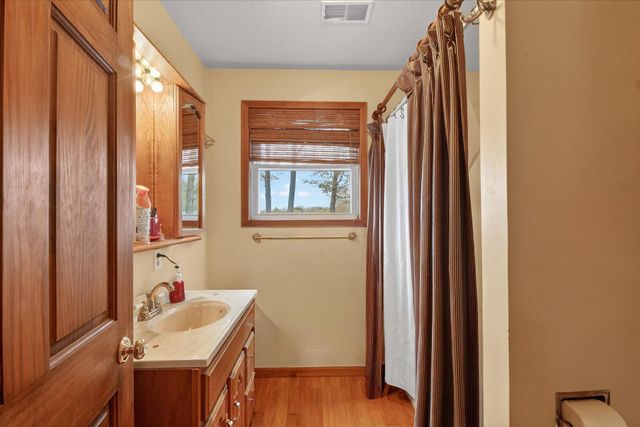 10131 Birch Drive, Riverdale, MI 48877