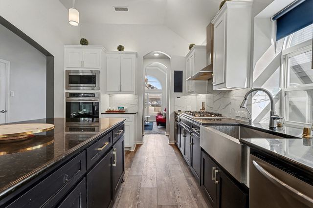 306 Calhoun Street, Glenn Heights, TX 75154