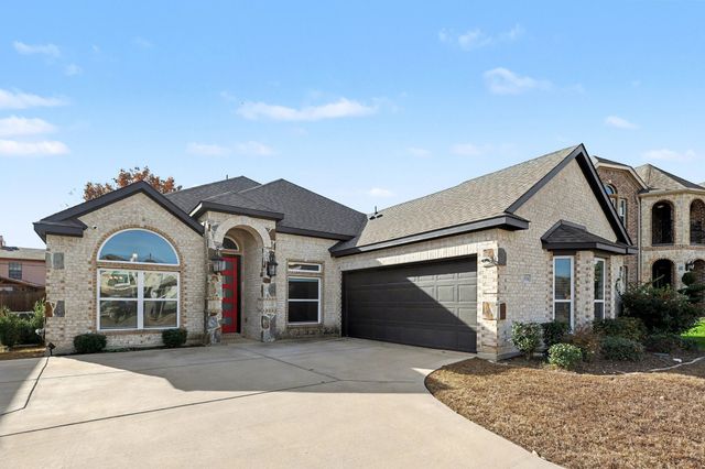 306 Calhoun Street, Glenn Heights, TX 75154