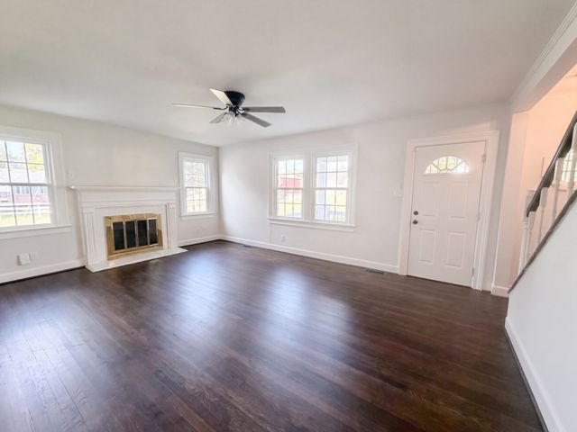 415 Hawkins Rd, Clarksville, TN 37040