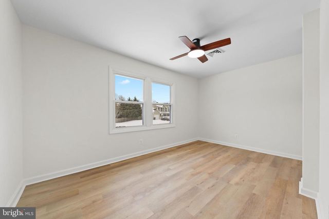 310 MARION AVE, West Berlin, NJ 08091