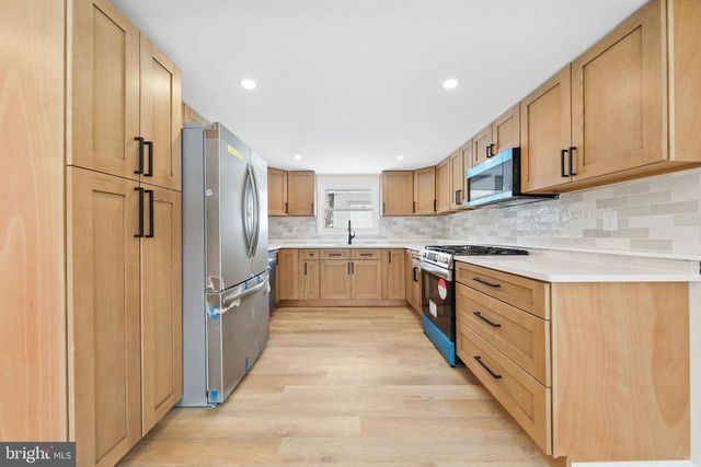 310 MARION AVE, West Berlin, NJ 08091