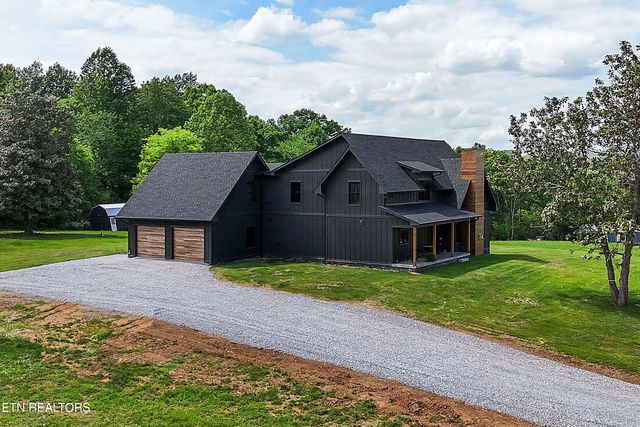 405 Community Drive, Madisonville, TN 37354