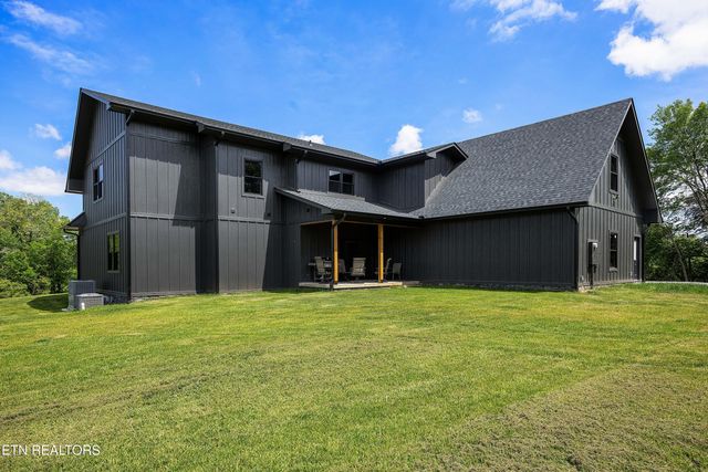 405 Community Drive, Madisonville, TN 37354
