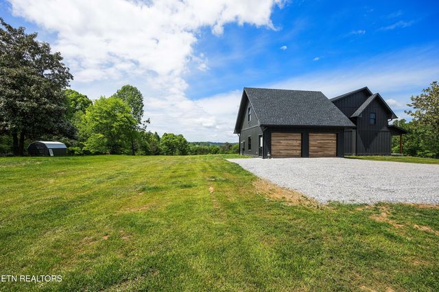 405 Community Drive, Madisonville, TN 37354