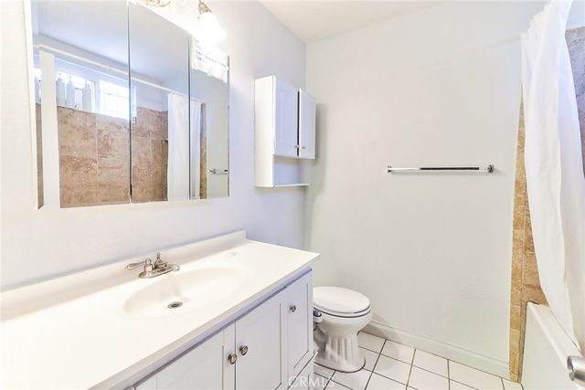 8936 summerwood way, Fontana, CA 92335