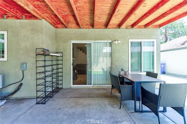 8936 summerwood way, Fontana, CA 92335
