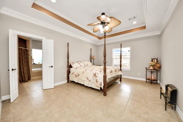 1103 Wakefield Drive, Houston, TX 77018