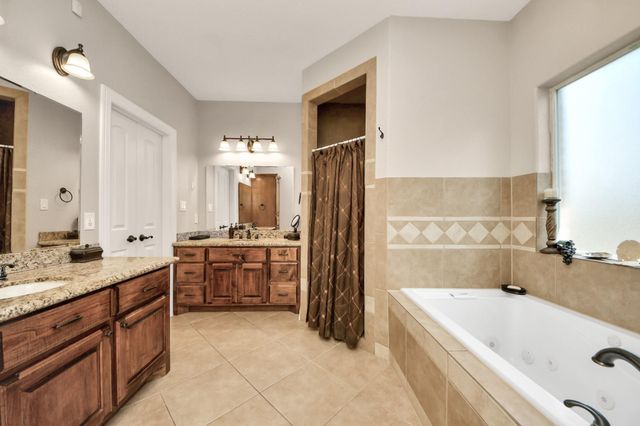 1103 Wakefield Drive, Houston, TX 77018