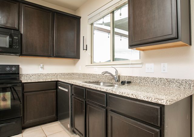 3105 Cassinia Pkwy, Heartland, TX 75126