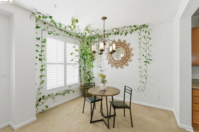 88 E 6Th St 313, Pittsburg, CA 94565