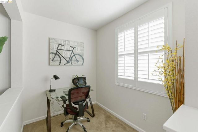 88 E 6Th St 313, Pittsburg, CA 94565