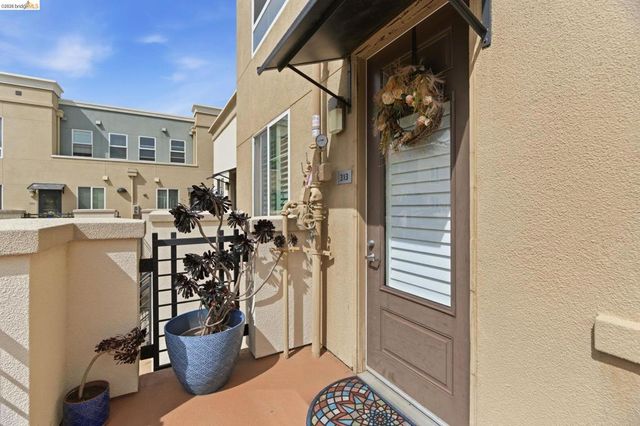 88 E 6Th St 313, Pittsburg, CA 94565