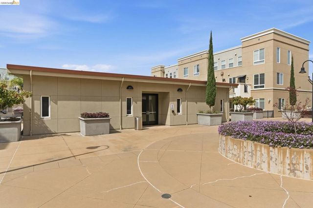 88 E 6Th St 313, Pittsburg, CA 94565