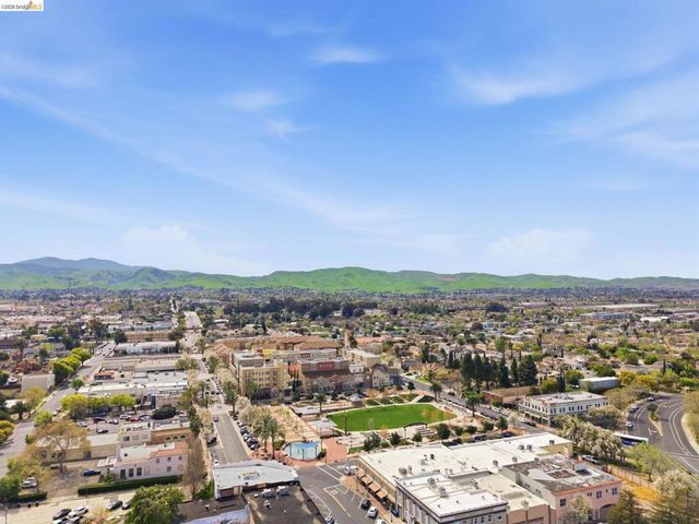 88 E 6Th St 313, Pittsburg, CA 94565