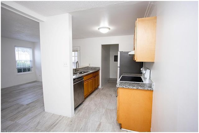 5624 Summit ARCH, Virginia Beach, VA 23462