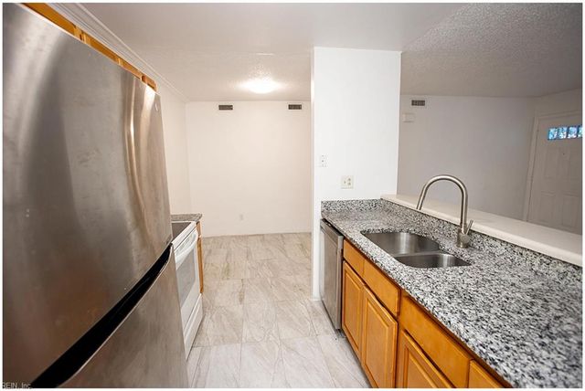 5624 Summit ARCH, Virginia Beach, VA 23462