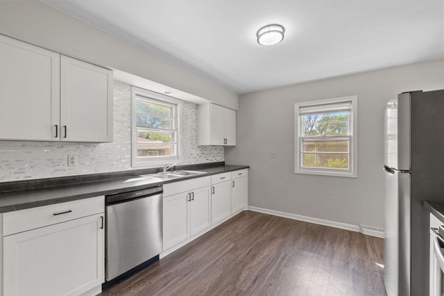 1410 Starbeck Circle, Cedar Falls, IA 50613