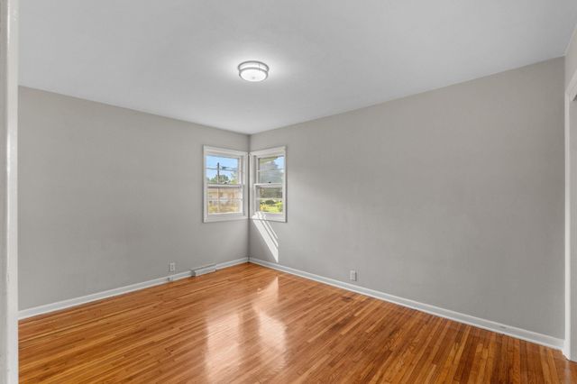 1410 Starbeck Circle, Cedar Falls, IA 50613