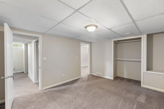 1410 Starbeck Circle, Cedar Falls, IA 50613