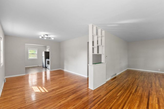 1410 Starbeck Circle, Cedar Falls, IA 50613