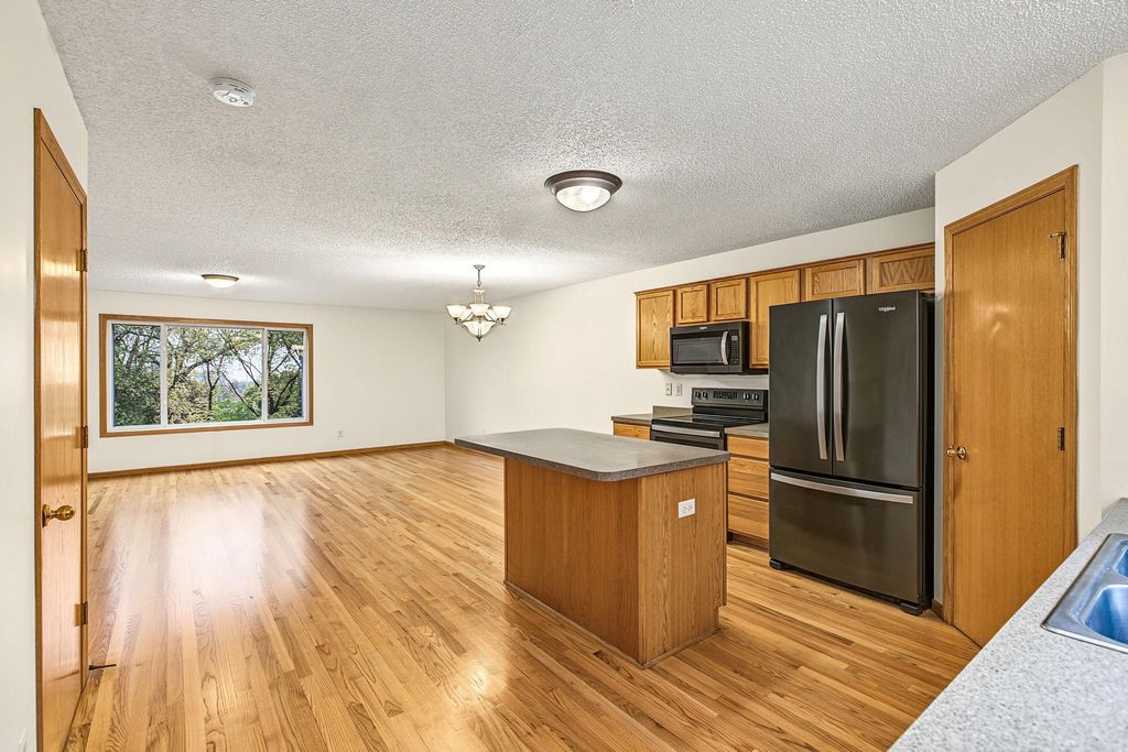 12 City View Lane, Saint Paul, MN 55107 — photo 4
