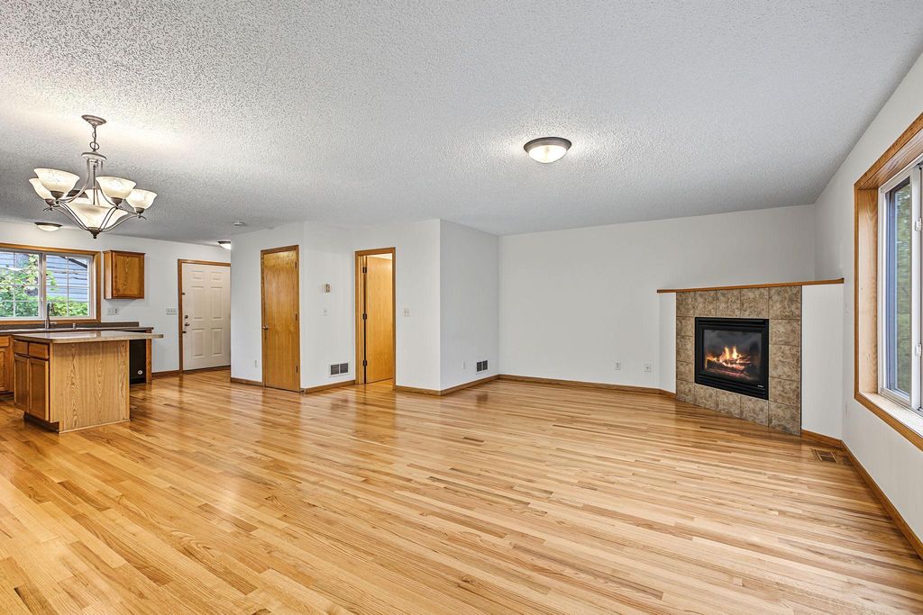 12 City View Lane, Saint Paul, MN 55107 — photo 5