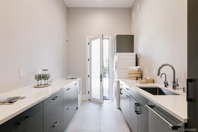 164 S Fairfax Street, Denver, CO 80246