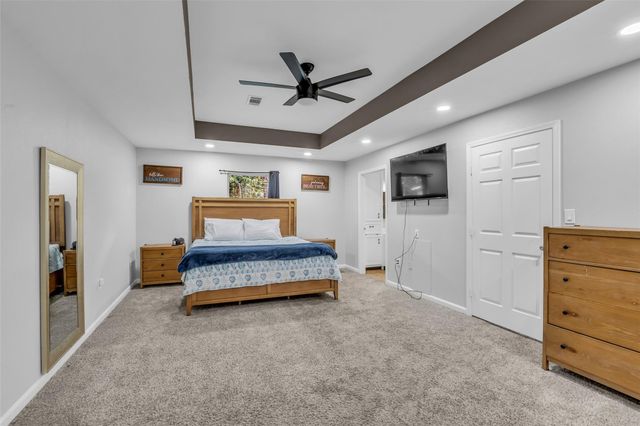 15437 Mcrae Lake, Conroe, TX 77303