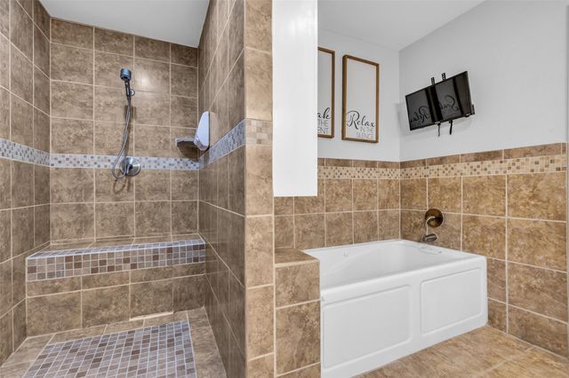 15437 Mcrae Lake, Conroe, TX 77303