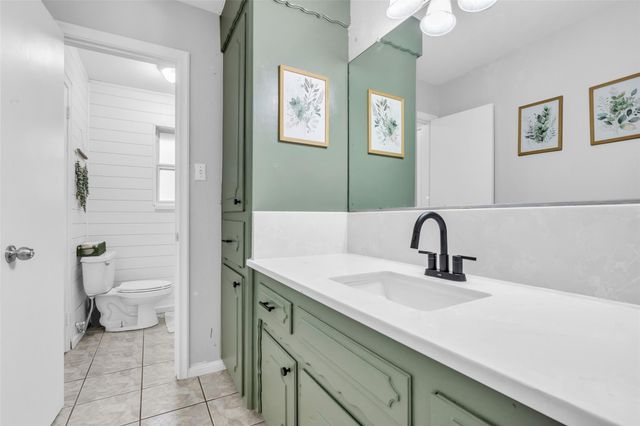 15437 Mcrae Lake, Conroe, TX 77303
