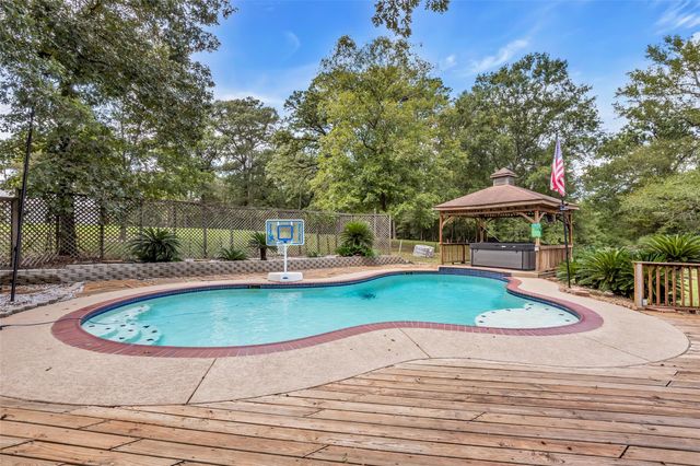 15437 Mcrae Lake, Conroe, TX 77303