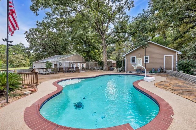 15437 Mcrae Lake, Conroe, TX 77303