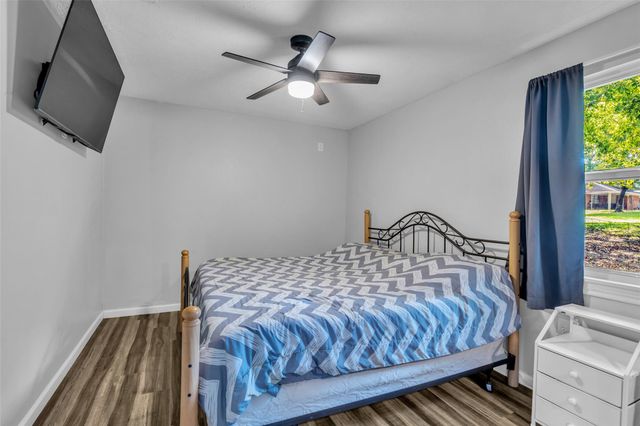 15437 Mcrae Lake, Conroe, TX 77303