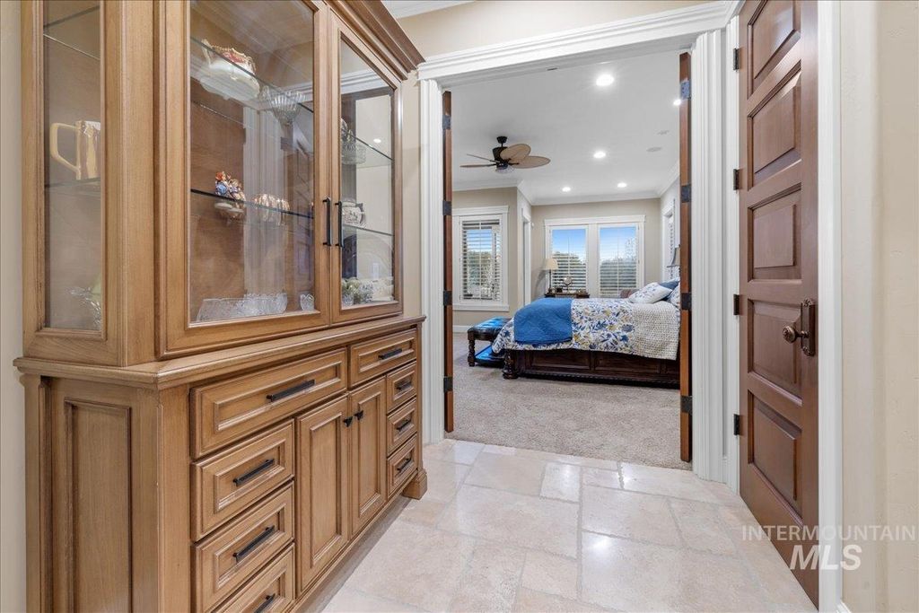 8177 N Stonebriar Lane, Meridian, ID 83646 photo 12