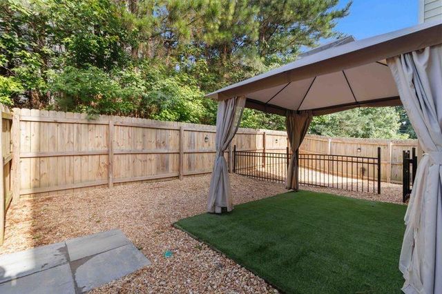 420 Thistle Cove, Atlanta, GA 30349